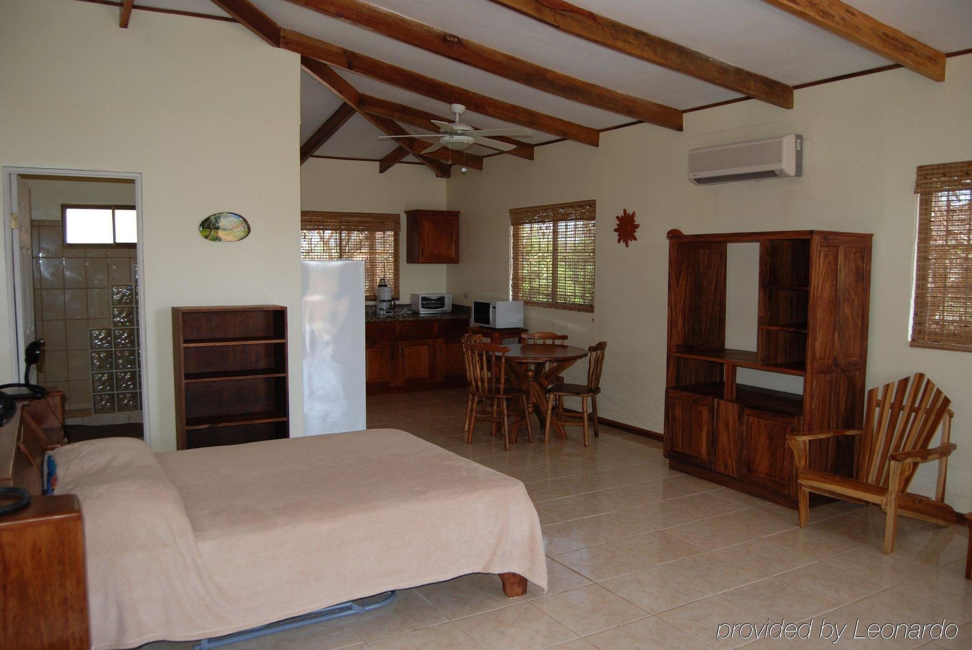 Hotel Iguanazul Playa Junquillal Room photo
