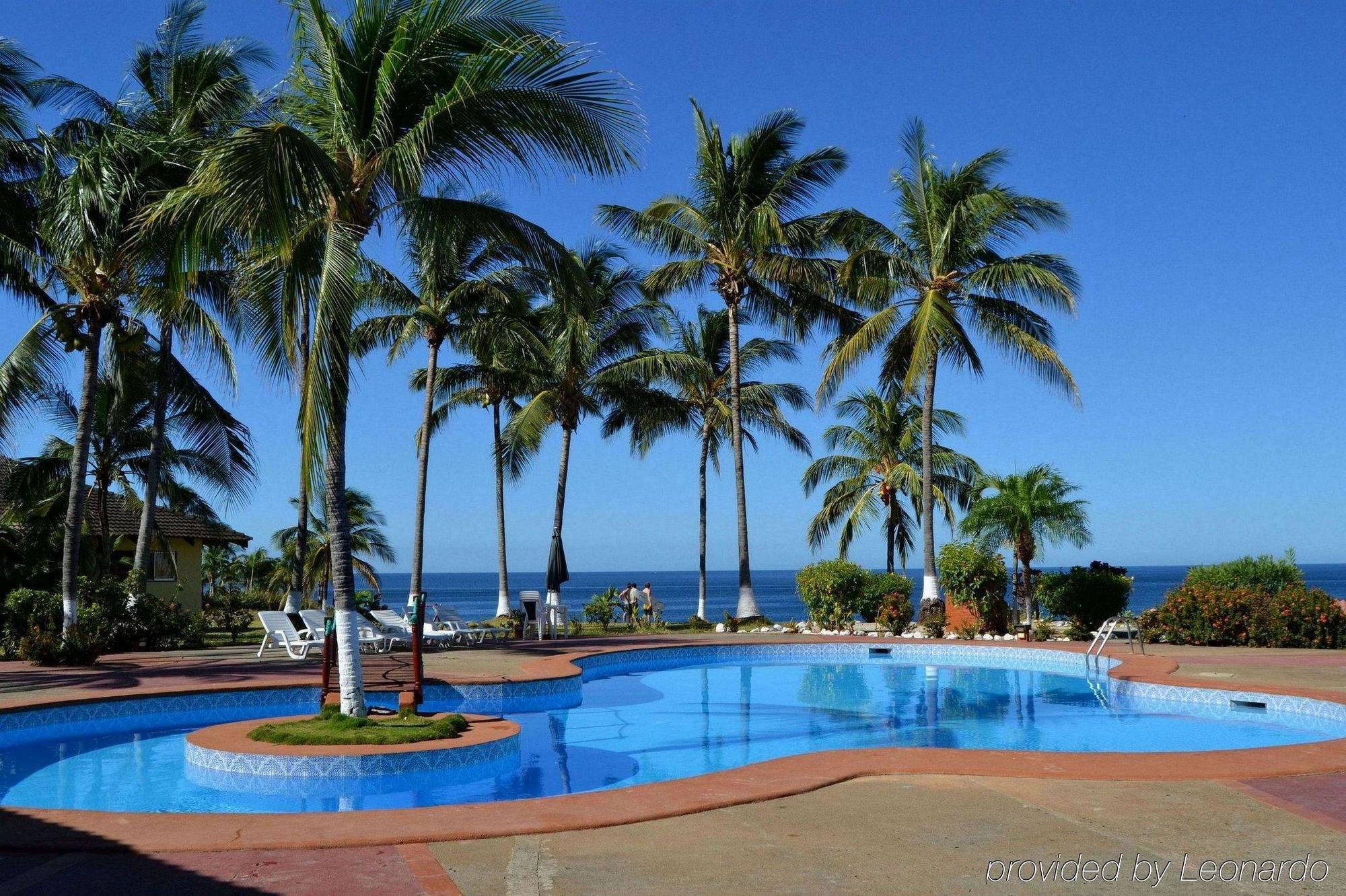 Hotel Iguanazul Playa Junquillal Facilities photo